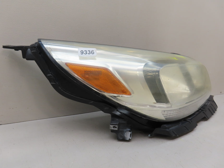 2013-2015 CHEVROLET MALIBU FRONT RIGHT PASSENGER SIDE HEADLIGHT OEM 9336