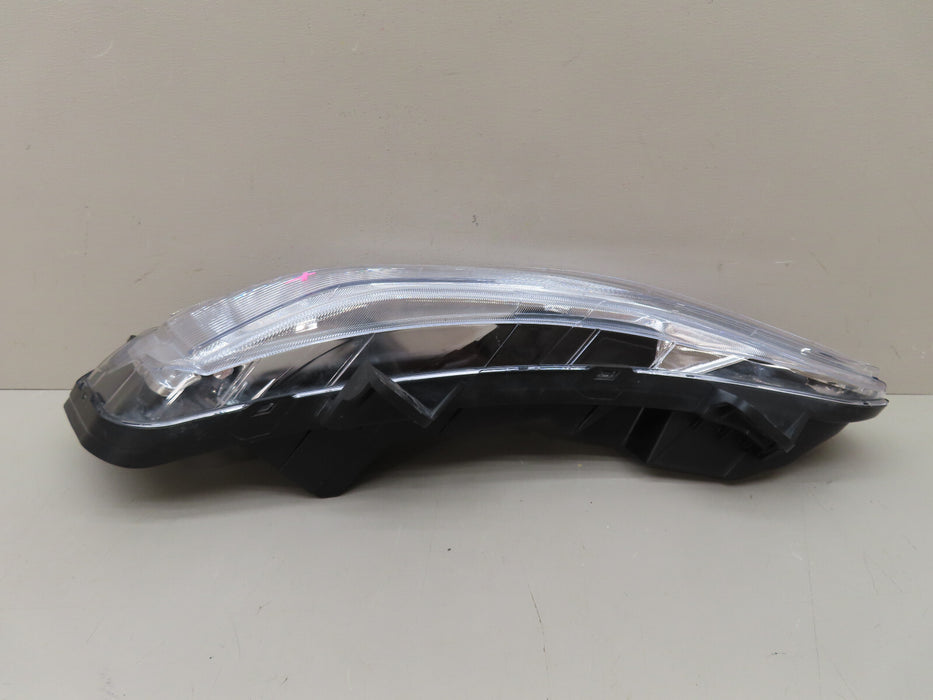 2019-2023 CHEVROLET MALIBU FRONT RIGHT PASSENGER SIDE FOG LIGHT OEM 84843548
