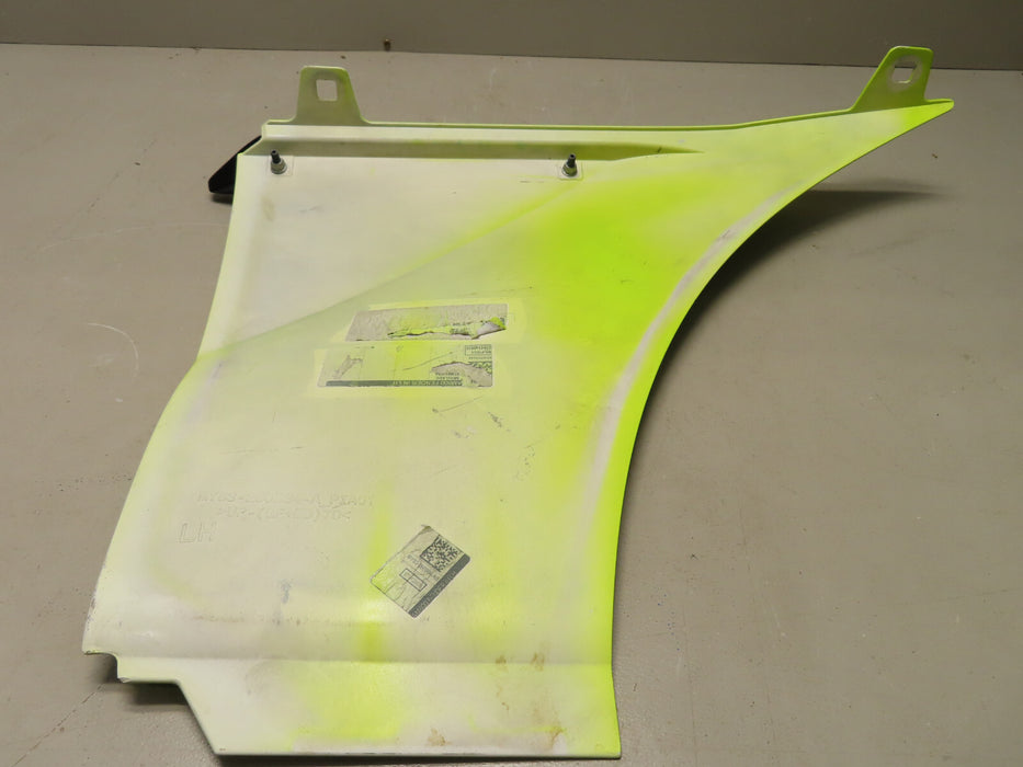 ASTON MARTIN DBX LEFT FENDER OEM MY83-280B84