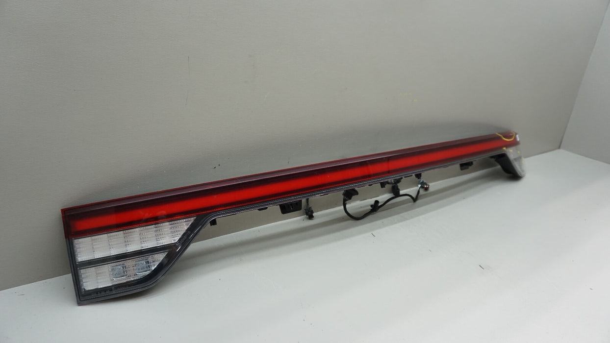 2020-2022 LINCOLN AVIATOR REAR TRUNK TAIL LIGHT BAR LED LC5B-13B433-A OEM