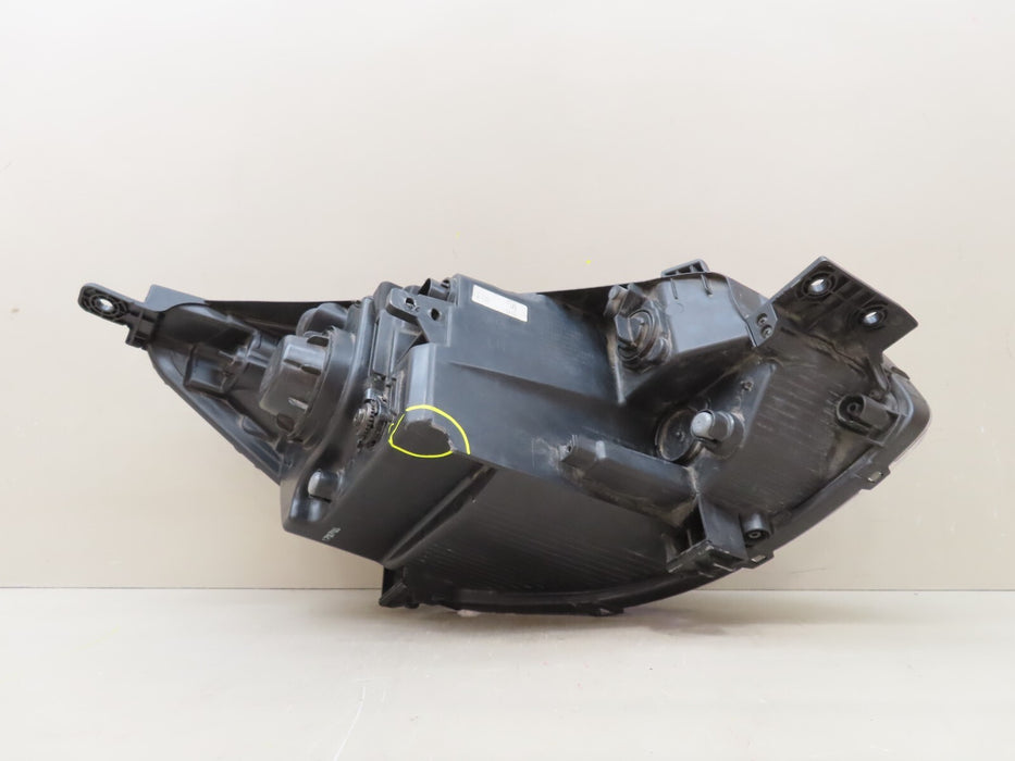 2014-2019 KIA SOUL FRONT LEFT DRIVER SIDE HEADLIGHT LAMP HALOGEN OEM 92101-B2