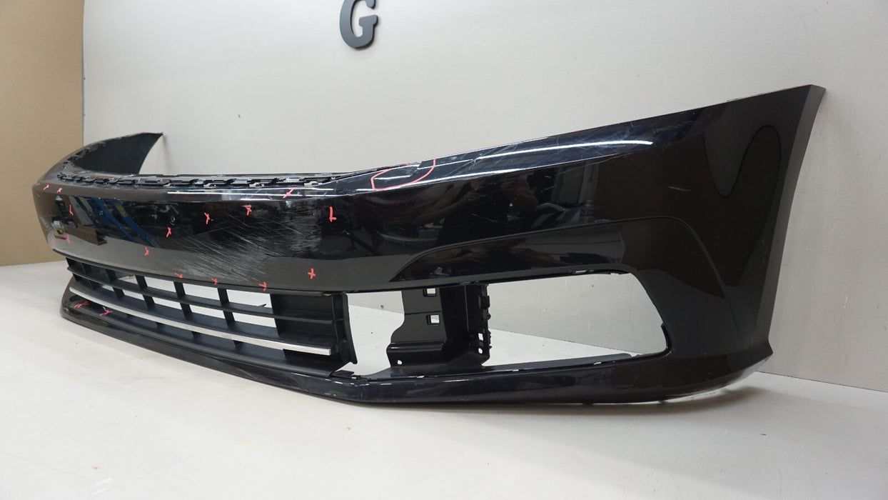 2016-2018 VOLKSWAGEN PASSAT FRONT BUMPER COVER W/ LOWER GRILLE OEM 561853677H