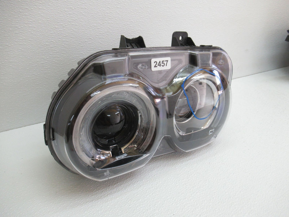2015 - 2021 DODGE CHALLENGER FRONT RIGHT PASSENGER HEADLIGHT HEADLAMP OEM