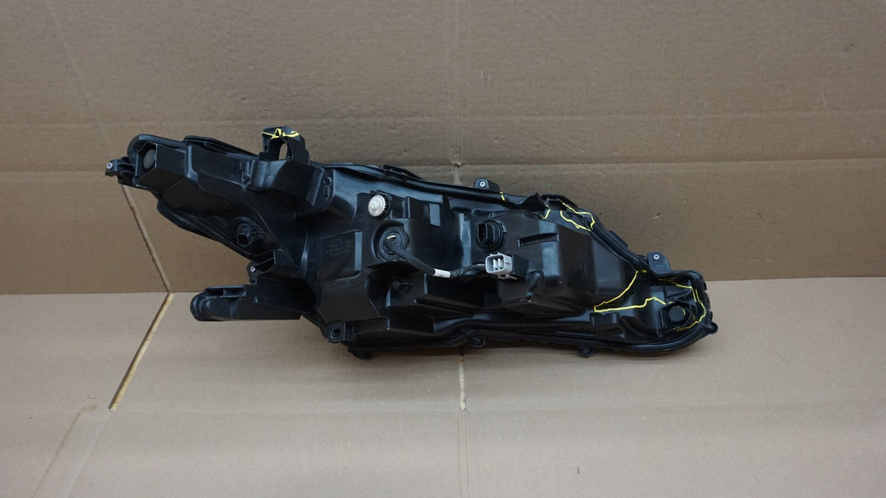 2018-2019 TOYOTA CAMRY FRONT LEFT LH DRIVERS HEADLIGHT OEM 18 19
