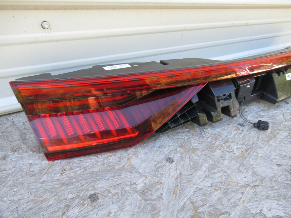 2019 2020 AUDI Q8 REAR LIFT GATE TRUNK TAIL LIGHT BAR LAMP OEM