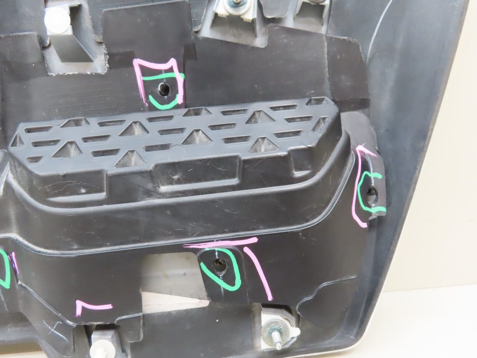 2020-2023 GMC SIERRA 2500 3500 FRONT HOOD VENT OEM