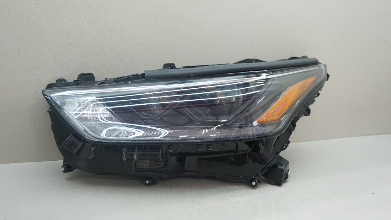 2020-2023 TOYOTA HIGHLANDER FRONT LEFT DRIVER SIDE HEADLIGHT OEM