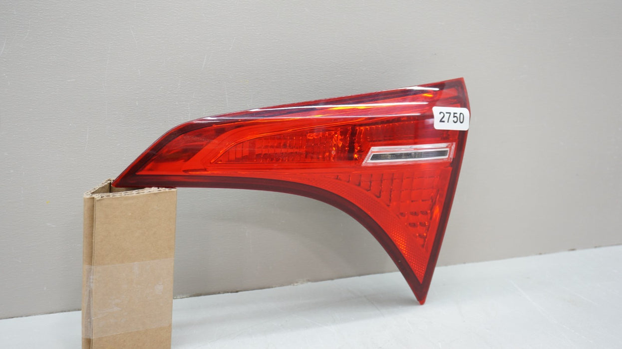 2017-2019 TOYOTA COROLLA REAR RIGHT PASSENGER SIDE INNER TAIL LIGHT OEM