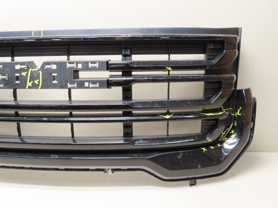 2020-2023 GMC ACADIA FRONT UPPER GRILLE GRILL W/CAMERA OEM P#84849520
