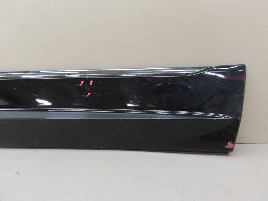 2019-2023 CHEVROLET BLAZER FRONT RIGHT PASSENGER SIDE DOOR LOWER MOLDING OEM