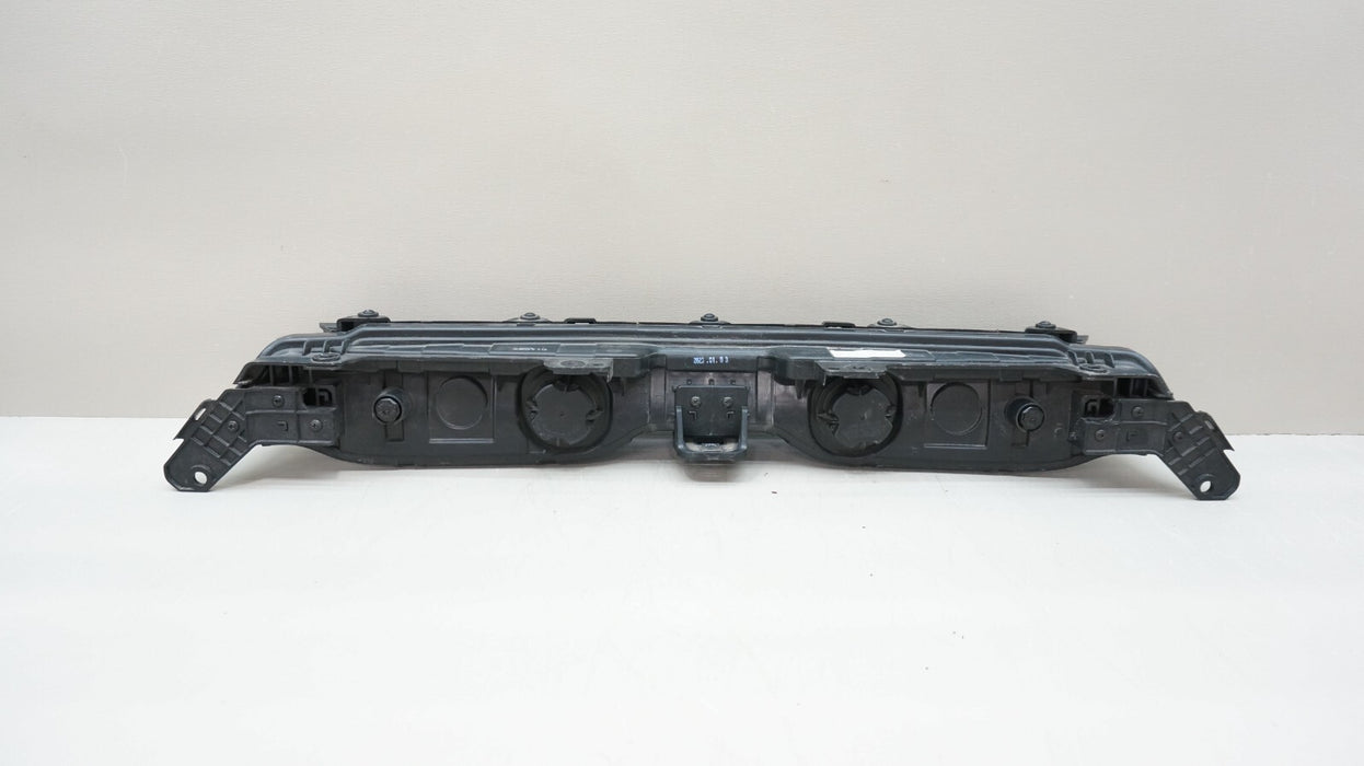 2020-2022 KIA SOUL FRONT CENTER LED LIGHT OEM 92209-K0