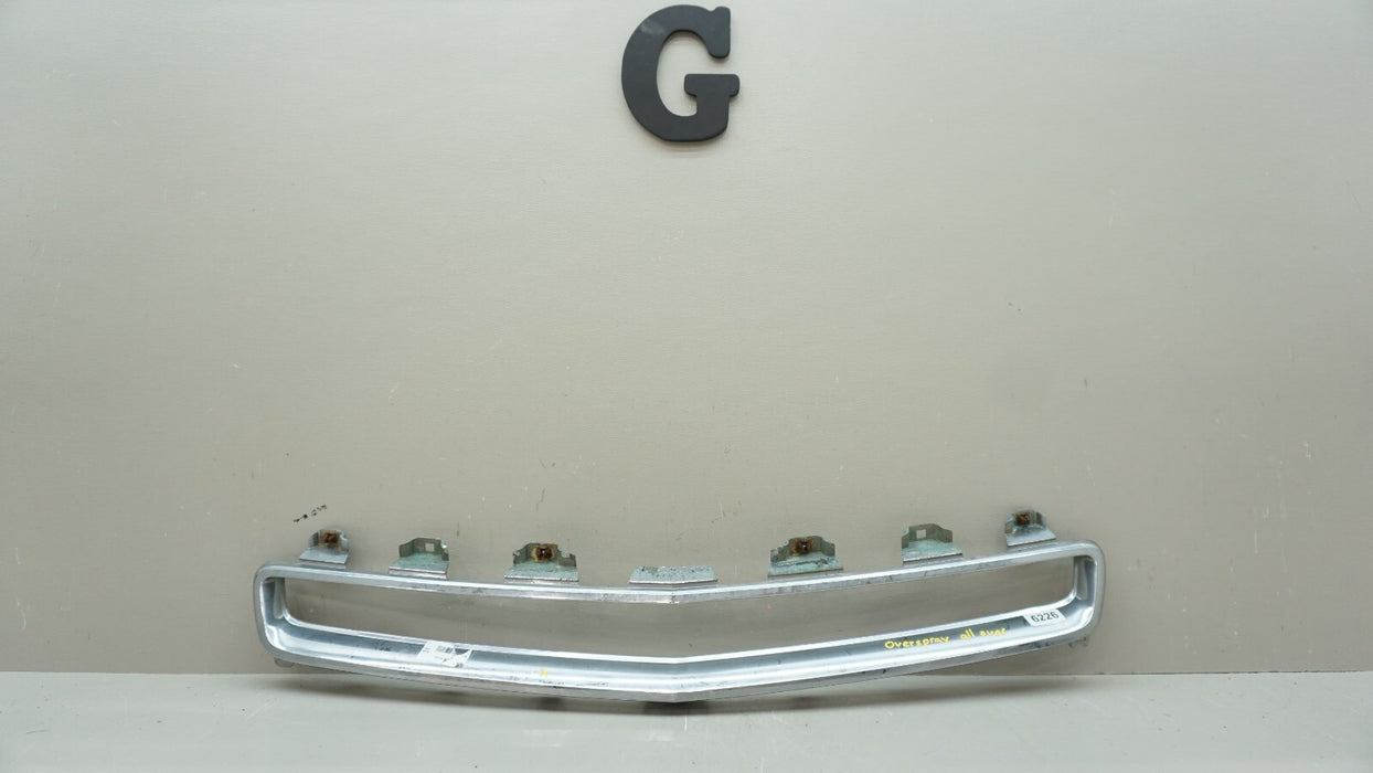 2008-2012 CHEVROLET MALIBU FRONT GRILLE CHROME BEZEL TRIM OEM