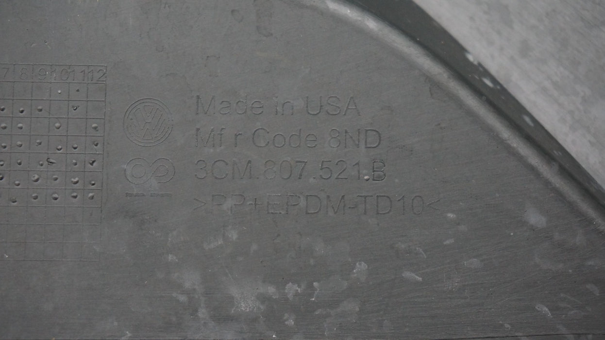 2020-2023 VOLKSWAGEN ATLAS CROSS SPORT REAR LOWER BUMPER VALANCE 3CM807521B OEM