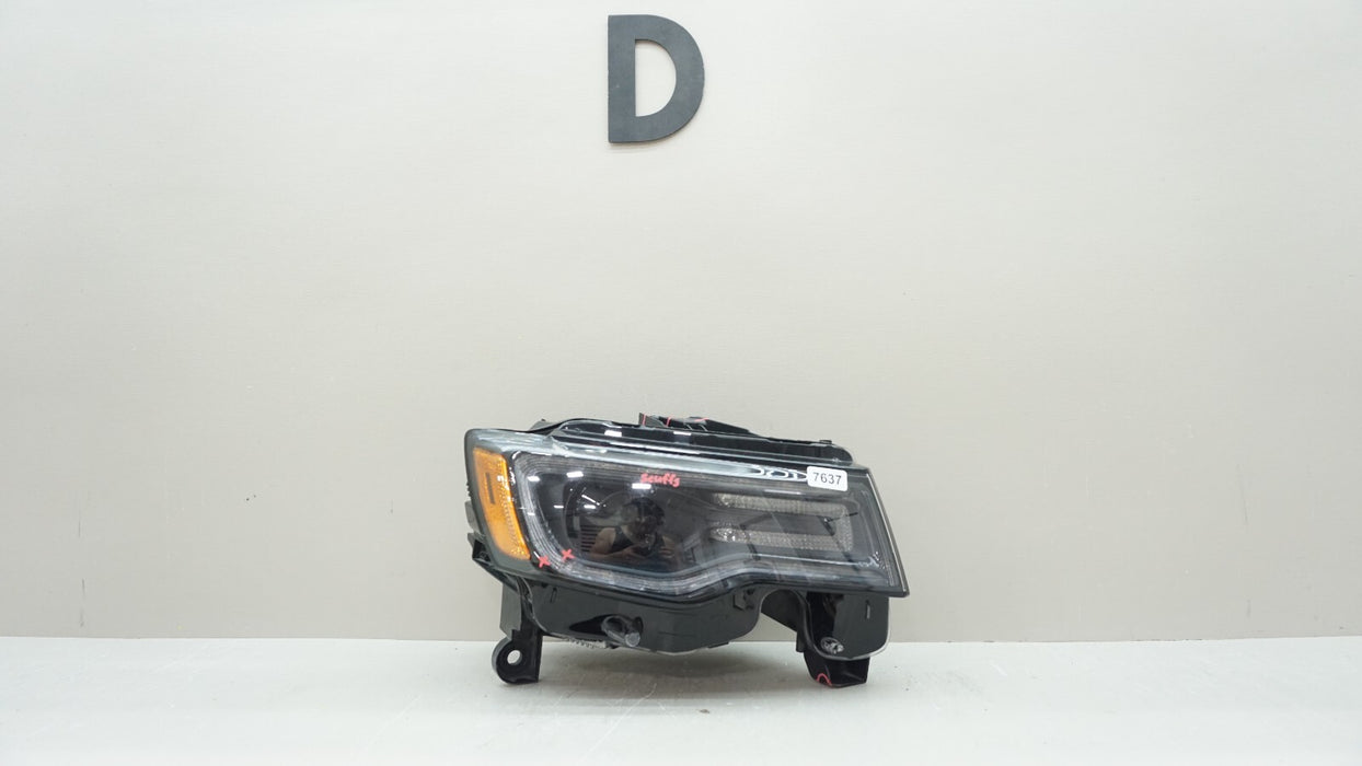 2016-2021 JEEP GRAND CHEROKEE FRONT RH RIGHT PASSENGER SIDE XENON HEADLIGHT OEM
