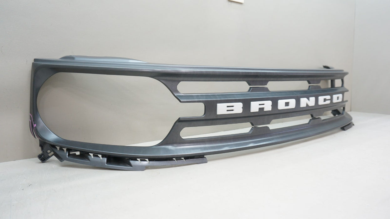 2021-2024 FORD BRONCO SPORT FRONT BUMPER RADIATOR GRILLE OEM M1PB-8200-CFW