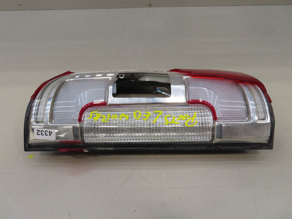 2017-2019 FORD F250 F-250 F350 REAR RIGHT PASSENGER TAIL LIGHT OEM PARTS LIGHT