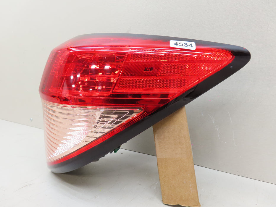 2016-2018 HONDA HRV HR-V REAR RIGHT PASSENGER OUTER TAIL LIGHT OEM