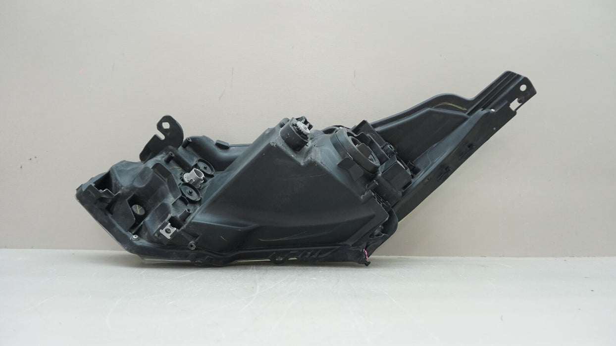 2016-2018 HONDA HR-V FRONT RIGHT PASSENGER HEADLIGHT LAMP HALOGEN OEM 100-18091