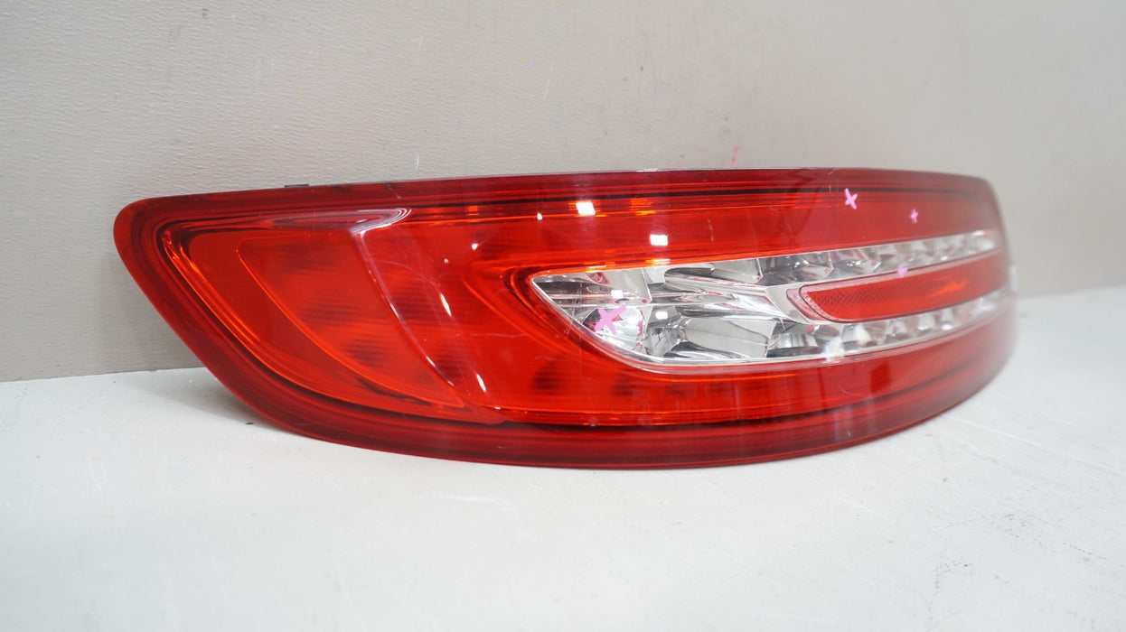 2015-2019 LINCOLN MKC REAR LEFT DRIVERS SIDE TAIL LIGHT OEM