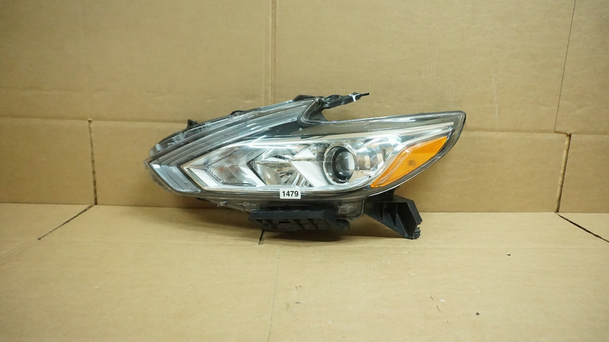 2016-2018 NISSAN ALTIMA FRONT LEFT DRIVER SIDE HALOGEN HEADLIGHT OEM