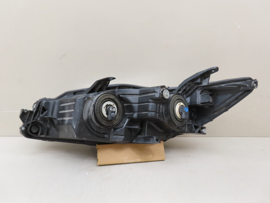 2015-2017 TOYOTA CAMRY FRONT RIGHT PASSENGER HEADLIGHT HALOGEN OEM
