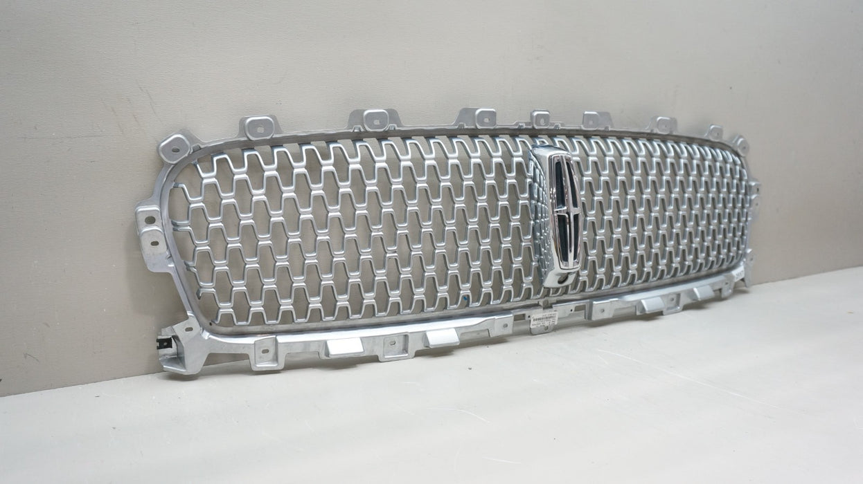 2020-2023 LINCOLN CORSAIR FRONT BUMPER RADIATOR GRILLE W/ EMBLEM OEM LD9J8200