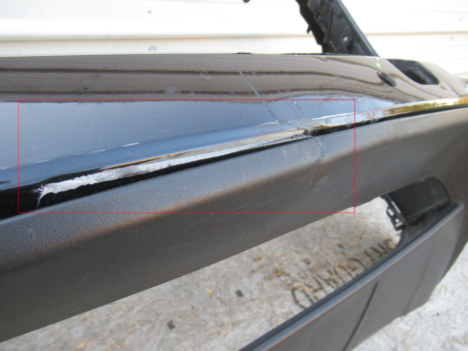 2019 2020 PORSCHE CAYENNE FRONT BUMPER COVER OEM