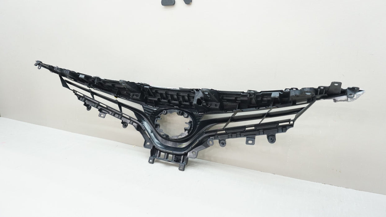 2018-2020 TOYOTA CAMRY FRONT UPPER BUMPER GRILLE OEM 53101-06A70