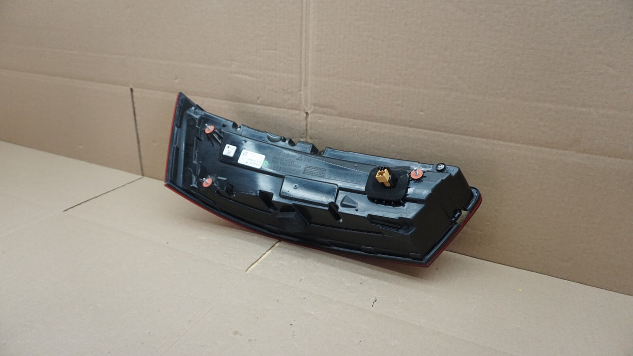 2017-2019 AUDI Q5 REAR RIGHT PASSENGER SIDE INNER TAIL LIGHT LED LAMP OEM