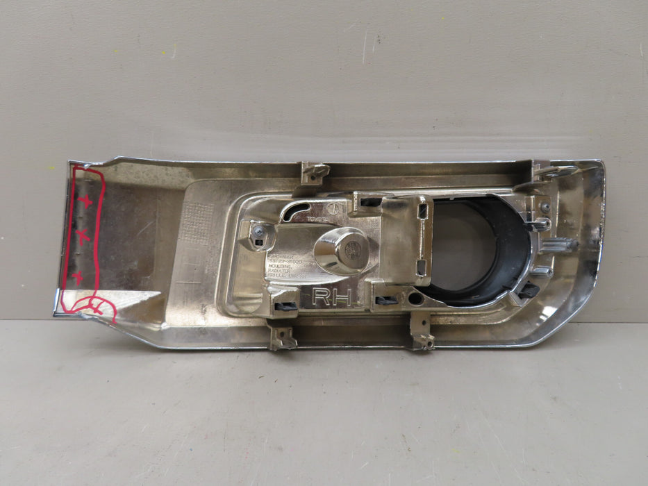 2014-2022 TOYOTA 4RUNNER FRONT RIGHT PASSENGER FOG LIGHT BEZEL COVER OEM