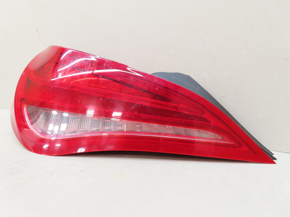 2014-2016 MERCEDES-BENZ COUPE CLA C117 X117 REAR LEFT DRIVER TAIL LIGHT LED OEM