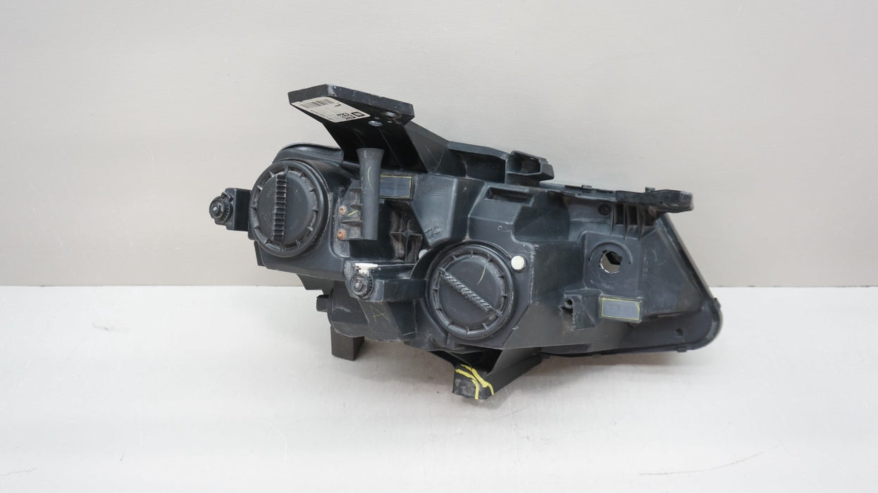 2016-2018 CHEVROLET CAMARO FRONT LEFT DRIVER SIDE HALOGEN HEADLIGHT OEM 84244103
