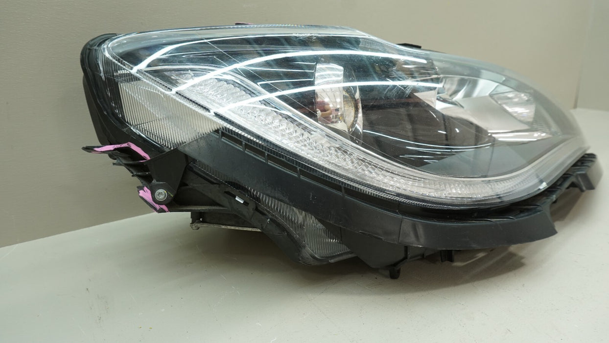 2017-2020 CHRYSLER PACIFICA FRONT RIGHT PASSENGERS SIDE LED HEADLIGHT OEM