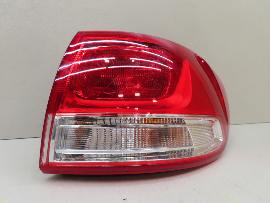 2016 2017 2018 KIA SORENTO REAR RIGHT PASSENGER TAIL LIGHT OUTER AFTERMARKET
