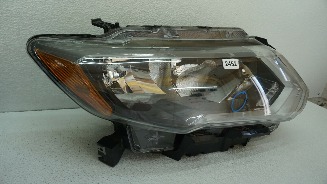 2017 2018 2019 NISSAN ROGUE RIGHT HEADLIGHT LAMP OEM