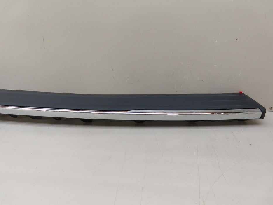 2015-2020 CHEVROLET TAHOE GMC YUKON REAR BUMPER STEP PLATE COVER OEM 29936468