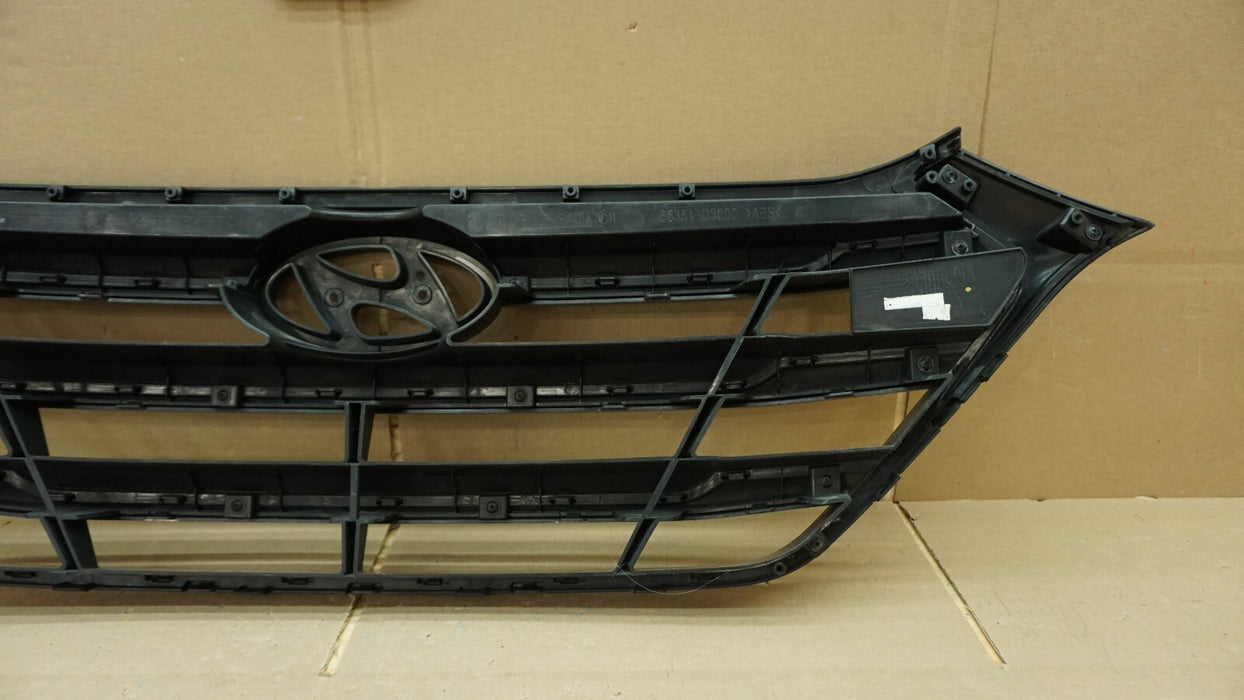 2016-2018 HYUNDAI TUCSON FRONT BUMPER UPPER GRILL GRILLE OEM 86351-D3000