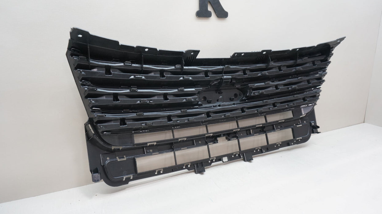 2016-2017 FORD EXPLORER FRONT BUMPER RADIATOR GRILLE OEM