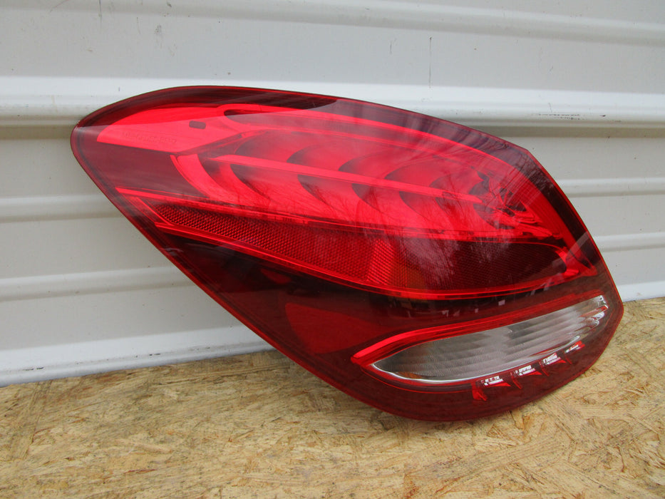 15 16 17 MERCEDES W205 C-CLASS SEDAN LEFT REAR LED TAILLIGHT TAILLAMP OEM