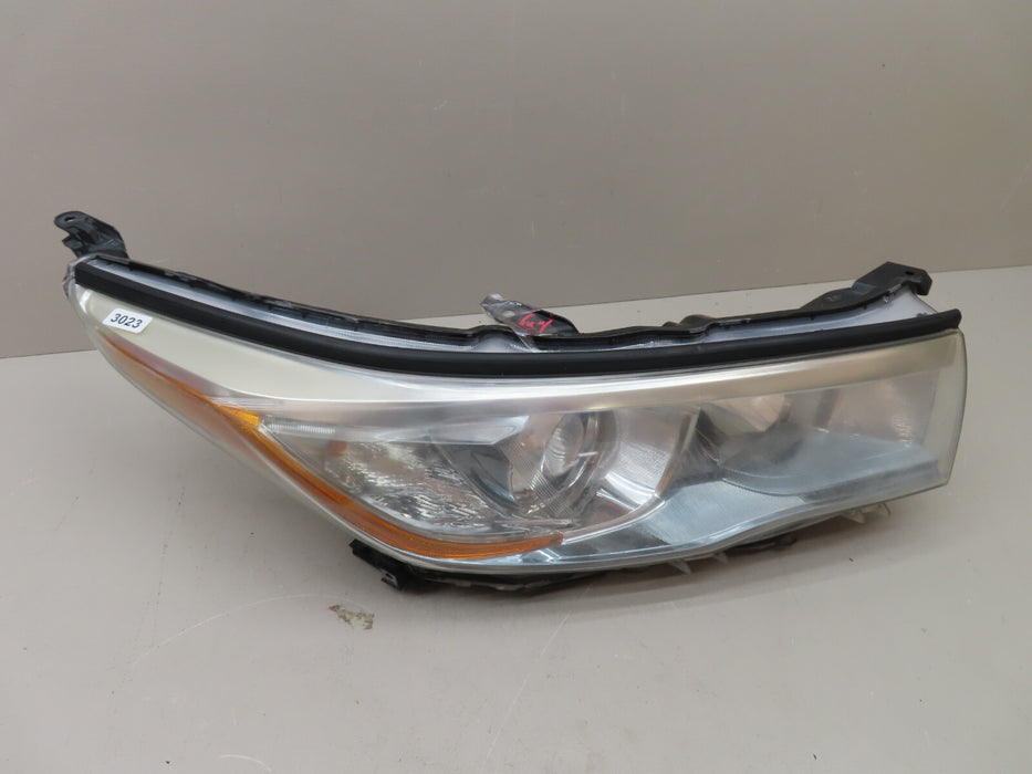 2014 2015 2016 Toyota Highlander RIGHT HALOGEN HEADLIGHT LAMP OEM