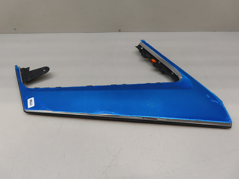 2021-2024 CADILLAC ESCALADE ESV REAR RIGHT SIDE WINDOW REVEAL MOLDING OEM