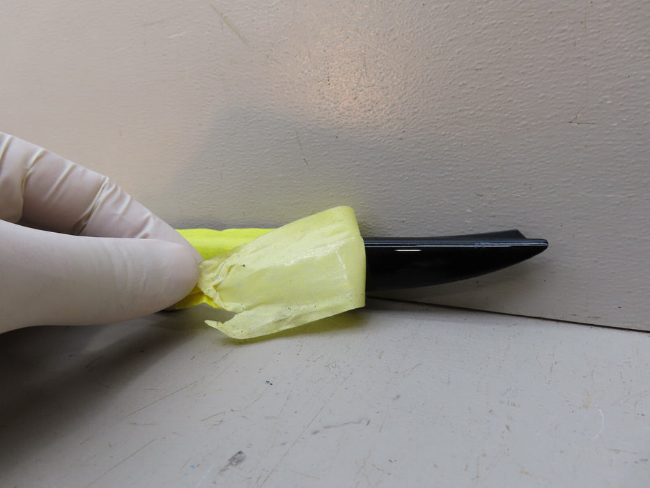 2019-2024 BENTLEY CONTINENTAL GTC RIGHT SIDE EXTERIOR WINDOW SEAL OEM