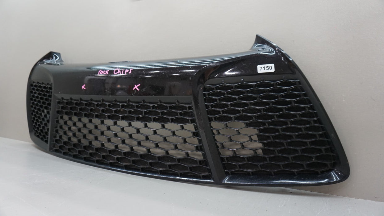 2015-2017 TOYOTA CAMRY SE XSE FRONT CENTER RADIATOR GRILLE OEM