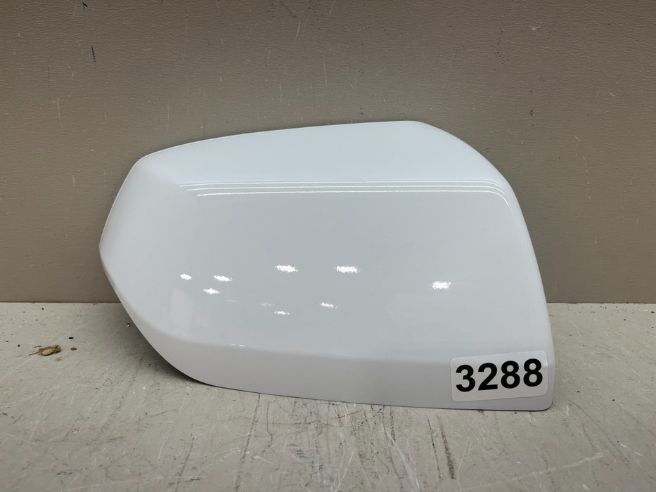 2021-2026 CHEVROLET TAHOE SUBURBAN RH PASSENGER MIRROR CAP WHITE OEM 84703355