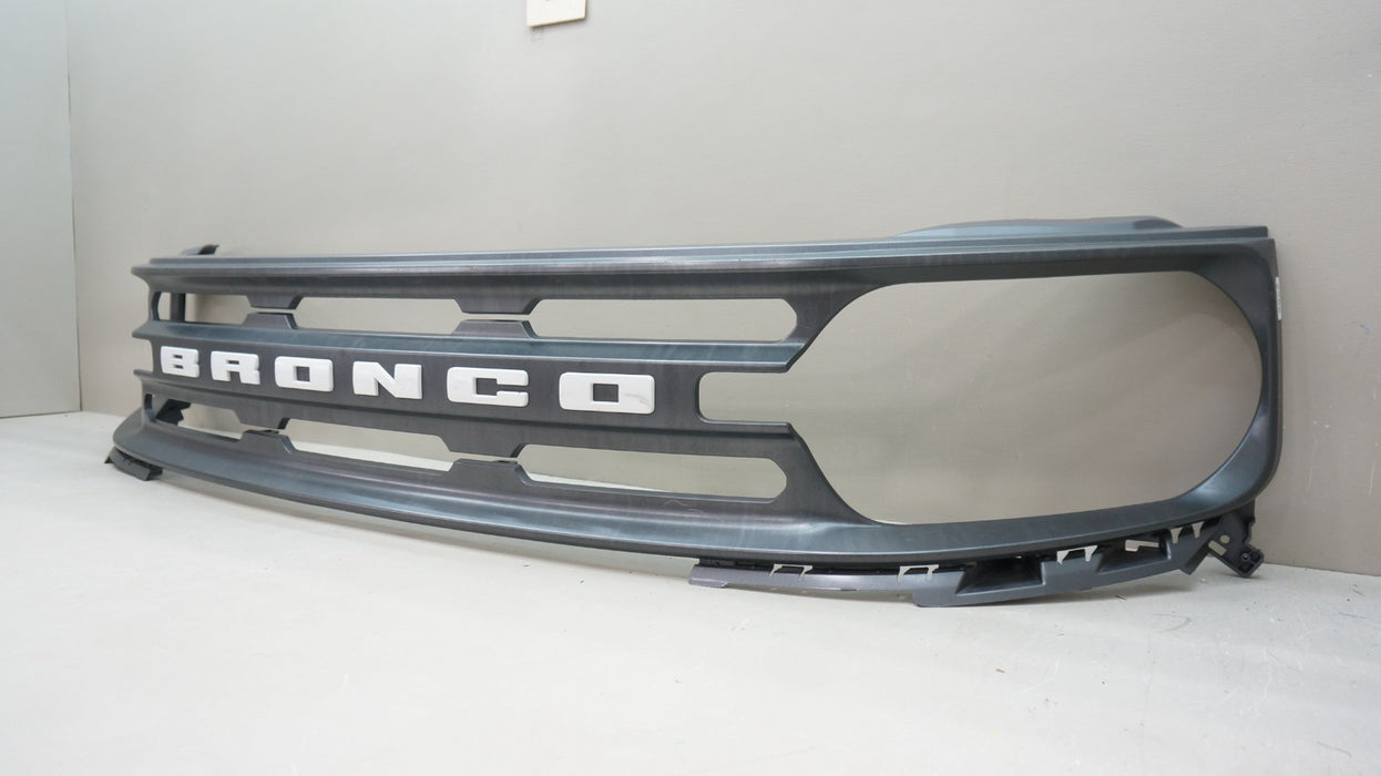 2021-2024 FORD BRONCO SPORT FRONT BUMPER RADIATOR GRILLE OEM M1PB-8200-CFW