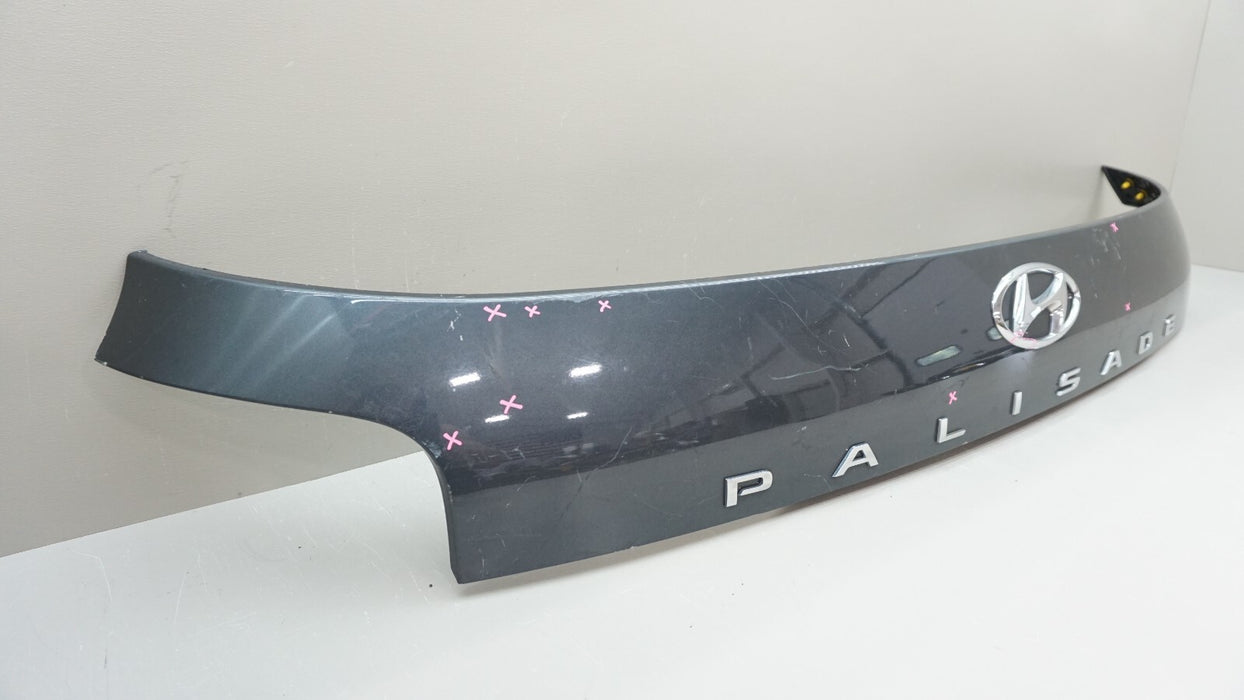 2020-2022 HYUNDAI PALISADE REAR LIFTGATE MOLDING TRIM PANEL OEM 87311-S8000
