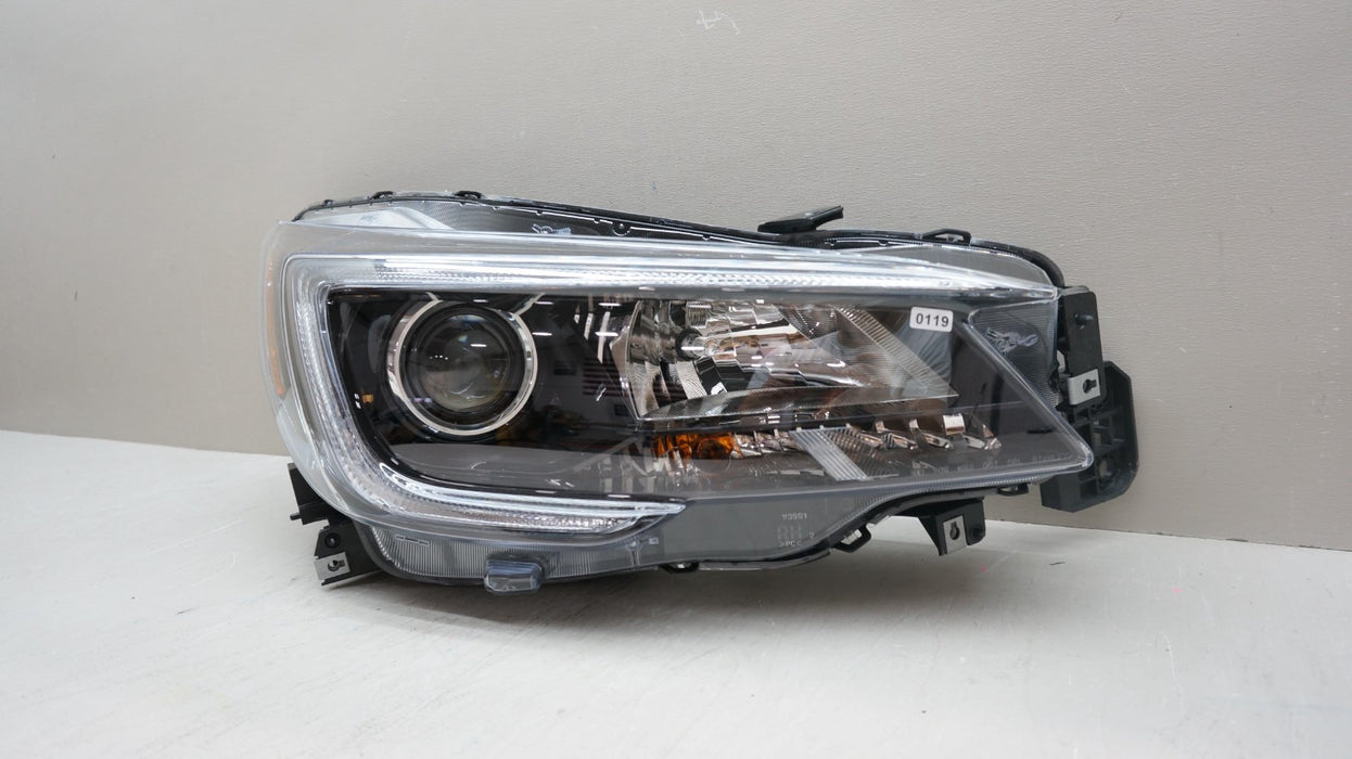 2018-2019 SUBARU OUTBACK FRONT RIGHT RH HALOGEN HEADLIGHT LAMP 84001AL10A OEM