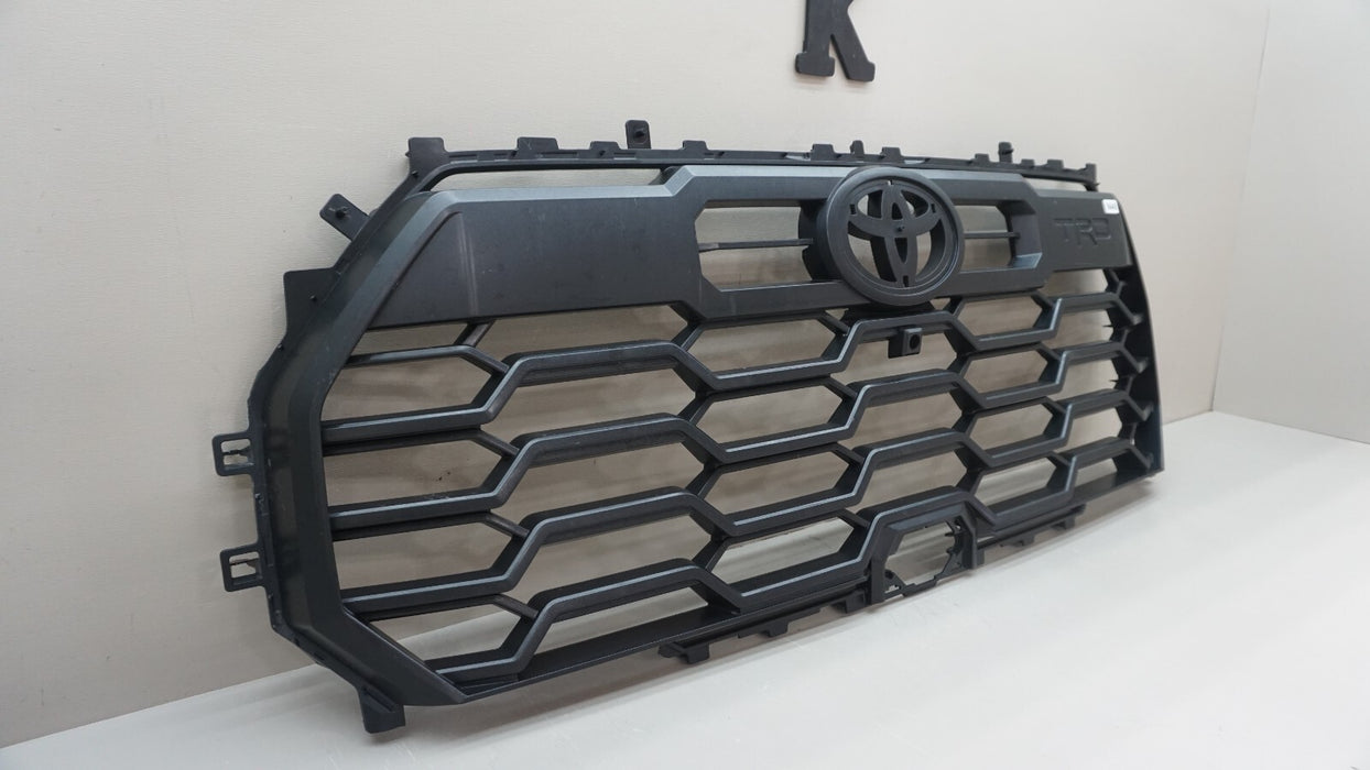 2022-2023 TOYOTA TUNDRA TRD FRONT CENTER RADIATOR GRILLE 53114-0C540 OEM 22 23