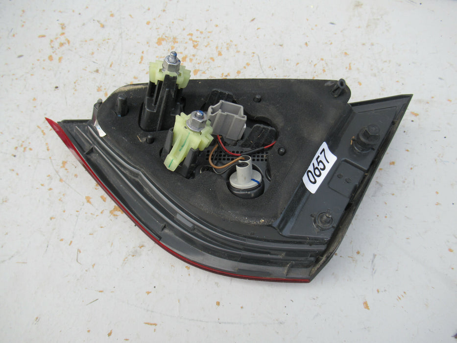 2015 2016 2017 CHRYSLER 200 LEFT DECK LID TAILLIGHT LAMP OEM