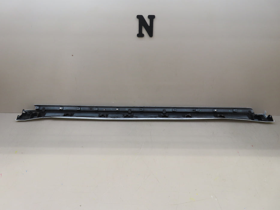 2018-2021 BUICK ENCLAVE RIGHT PASSENGER SIDE SKIRT ROCKER PANEL OEM